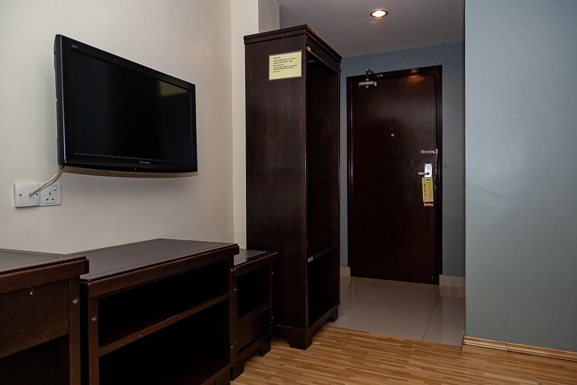 Super Oyo 90055 Mansion Inn Sibu Exterior foto